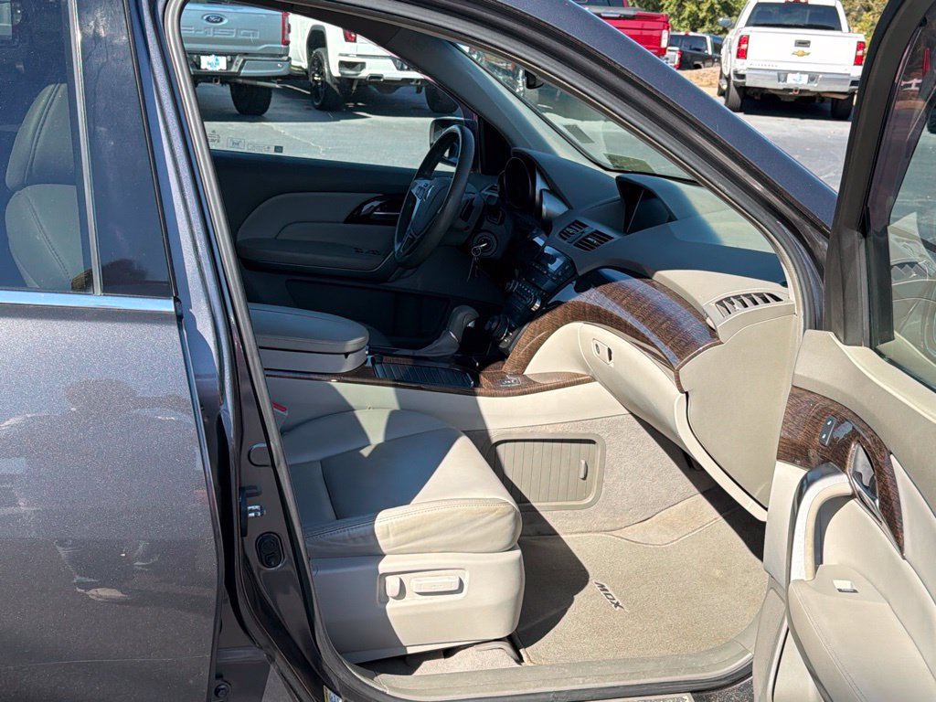 Used 2012 Acura MDX w/ Technology Package AWD/4WD image 16