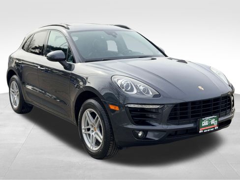 Used 2017 Porsche Macan image 3