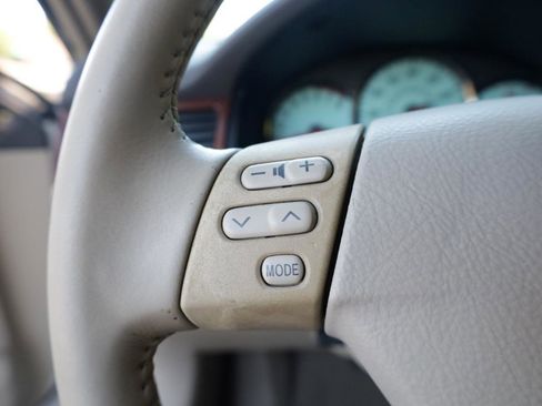 Used 2006 Toyota Solara SE FWD image 19