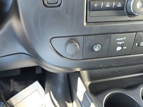 New 2025 GMC Savana 3500 Extended w/ Power Convenience Package image 19