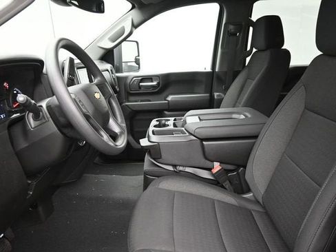 New 2026 Chevrolet Silverado 2500 Custom w/ Custom Value Package AWD/4WD image 16