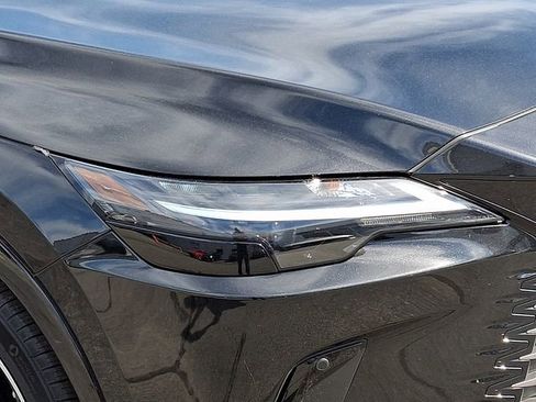 Used 2025 Lexus RX 350 FWD w/ Technology Package image 27