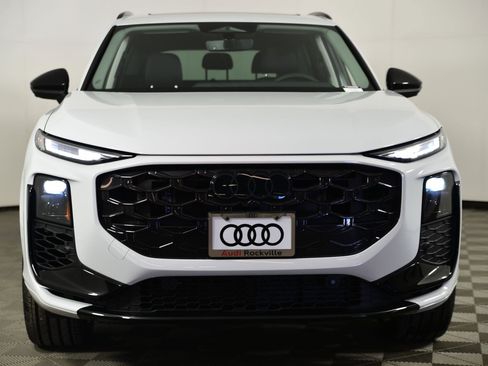 New 2026 Audi Q3 quattro 2.0T image 6