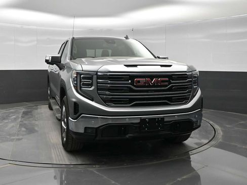 New 2026 GMC Sierra 1500 SLT w/ SLT Premium Plus Package AWD/4WD image 2