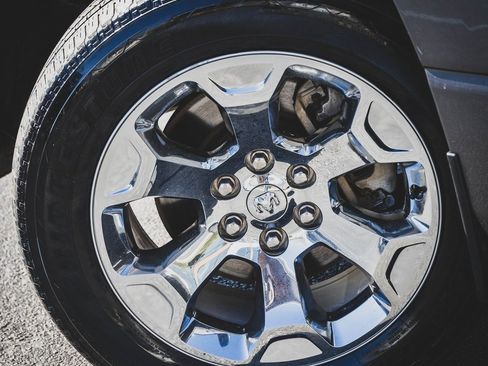 Used 2021 RAM 1500 Big Horn image 31