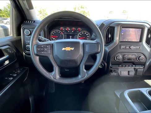 Used 2024 Chevrolet Silverado 2500 Custom w/ Custom Convenience Package AWD/4WD image 5
