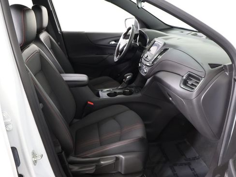 Used 2024 Chevrolet Equinox RS AWD/4WD image 32