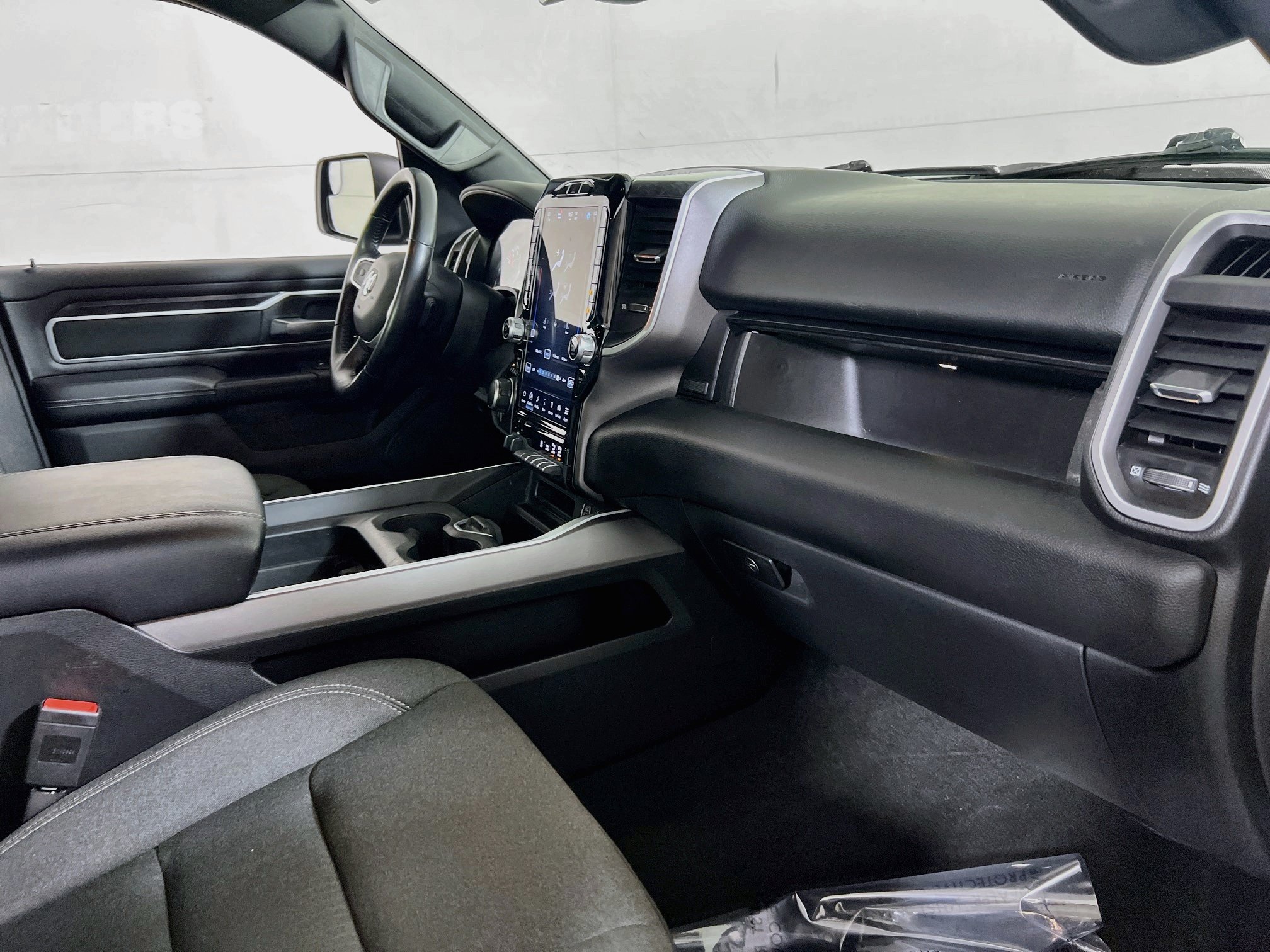 Used 2023 RAM 1500 Big Horn AWD/4WD image 28