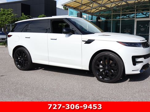 Used 2025 Land Rover Range Rover Sport Dynamic SE AWD/4WD image 11