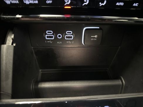 Used 2023 Jeep Grand Cherokee Limited w/ Trailer Tow Prep Group (B) image 25