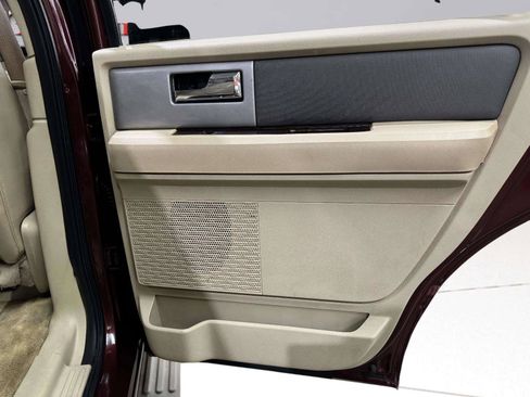 Used 2012 Ford Expedition XLT RWD image 31