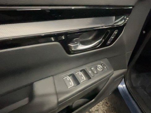 Used 2025 Honda CR-V EX-L image 29