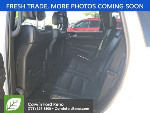 Used 2018 Jeep Grand Cherokee Limited w/ Luxury Group II AWD/4WD image 11
