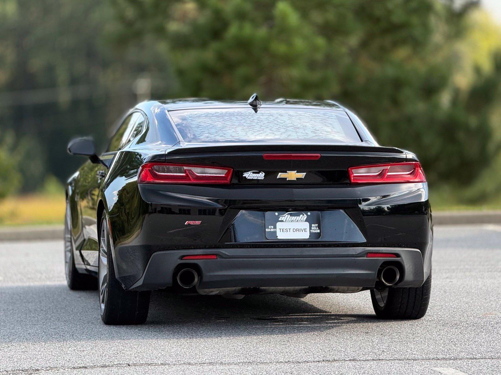 Used 2018 Chevrolet Camaro LT w/ RS Package RWD image 5