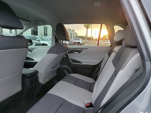 Used 2024 Toyota RAV4 XLE AWD/4WD image 8