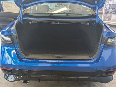 New 2026 Nissan Sentra SR w/ SR Premium Package FWD image 36