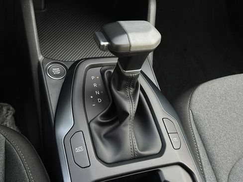 New 2025 Kia K4 FWD image 25