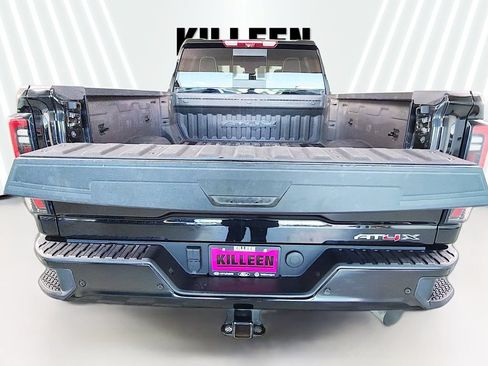 Used 2024 GMC Sierra 2500 AT4X AWD/4WD image 31