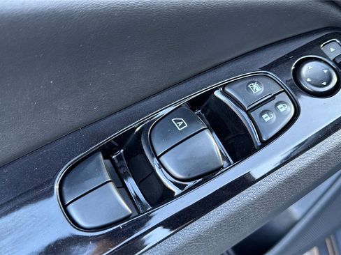 Used 2023 Nissan Altima 2.5 SV image 20