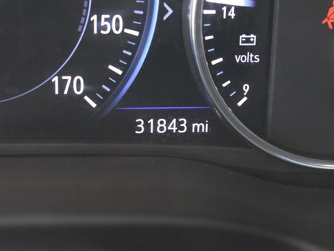Used 2023 Buick Enclave Avenir w/ Avenir Technology Package FWD image 25