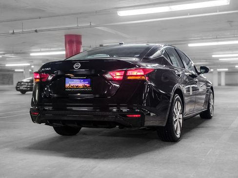 Used 2020 Nissan Altima 2.5 S FWD image 7