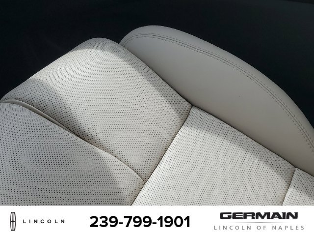 New 2027 Lincoln Navigator Premiere AWD/4WD image 28
