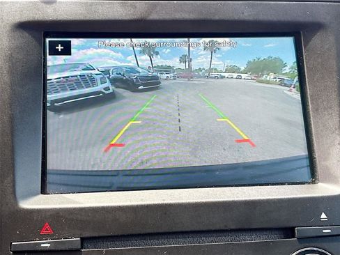 Used 2016 Lincoln Navigator L Select RWD image 14
