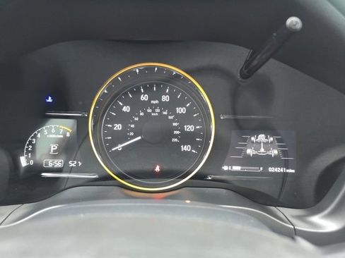 Used 2021 Honda HR-V EX image 12