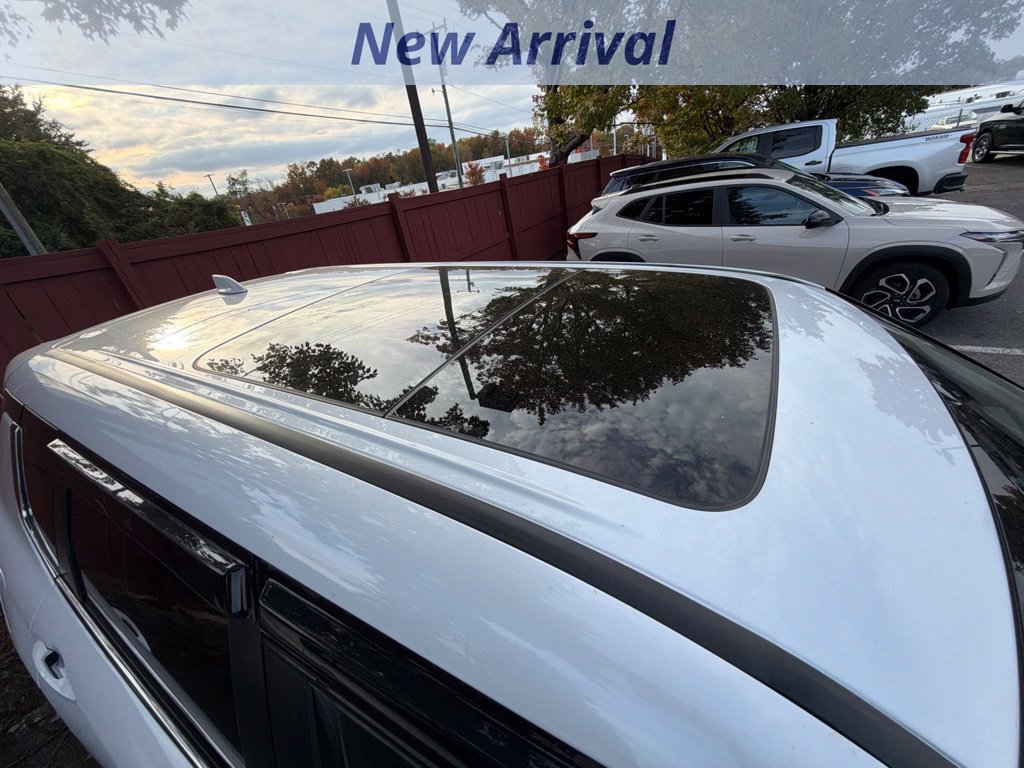 Used 2024 Mitsubishi Outlander SE AWD/4WD image 6
