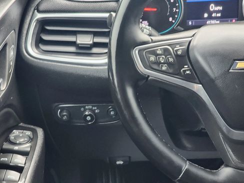 Used 2023 Chevrolet Equinox Premier AWD/4WD image 11