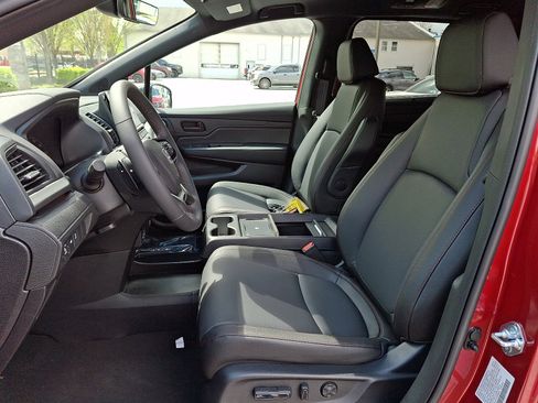 New 2026 Honda Odyssey Sport-L image 9