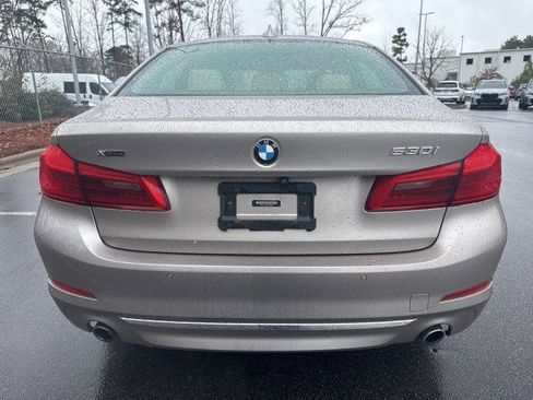 Used 2019 BMW 530i xDrive w/ Luxury Package image 6