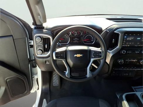 Used 2022 Chevrolet Silverado 2500 LT w/ Gooseneck/5TH Wheel Package AWD/4WD image 14
