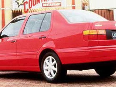 Used 1999 Volkswagen Jetta Wolfsburg Edition FWD image 1