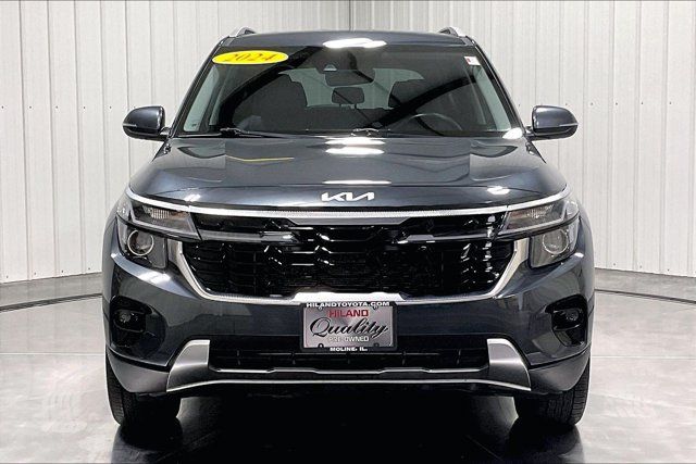 Used 2024 Kia Seltos S AWD/4WD image 2