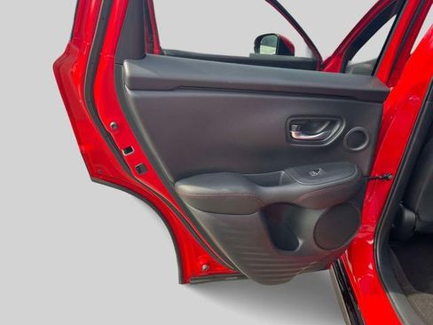 Used 2025 Acura ADX A-Spec image 15