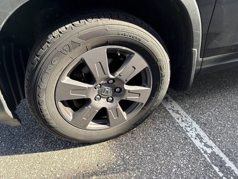 Used 2020 Honda Ridgeline RTL-E image 10