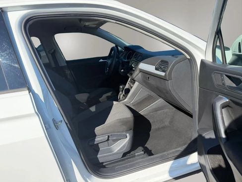 Used 2021 Volkswagen Tiguan S FWD image 26