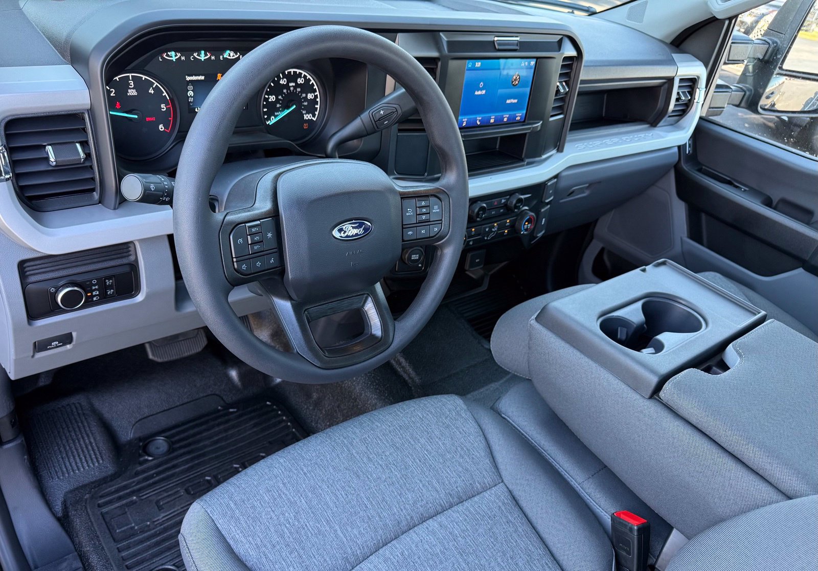 New 2027 Ford F350 XL w/ 360-Degree Camera Package AWD/4WD image 14