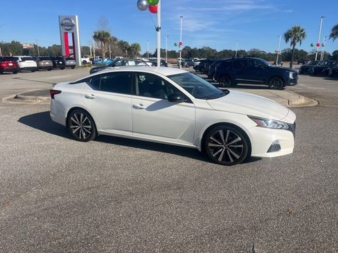 Used 2019 Nissan Altima 2.5 SR image 1