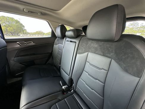 Used 2026 Kia Sportage SX FWD image 22