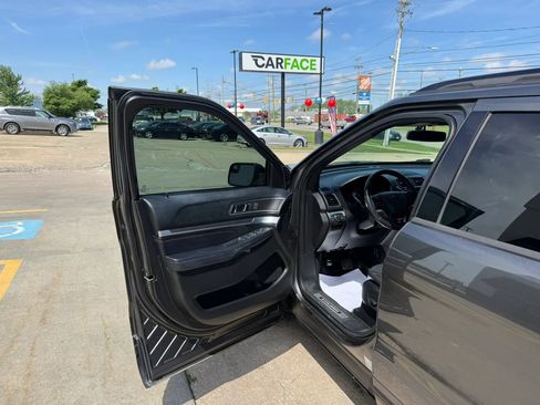 Used 2018 Ford Explorer Sport AWD/4WD image 21