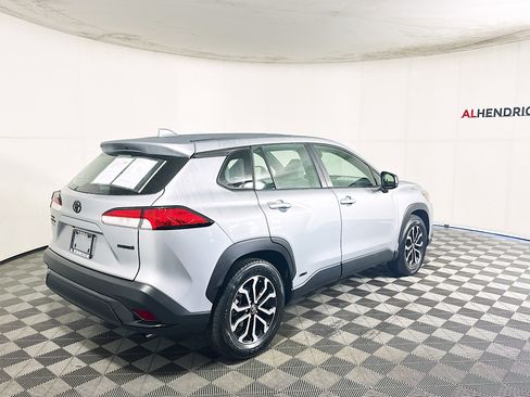 Used 2024 Toyota Corolla Cross S image 3