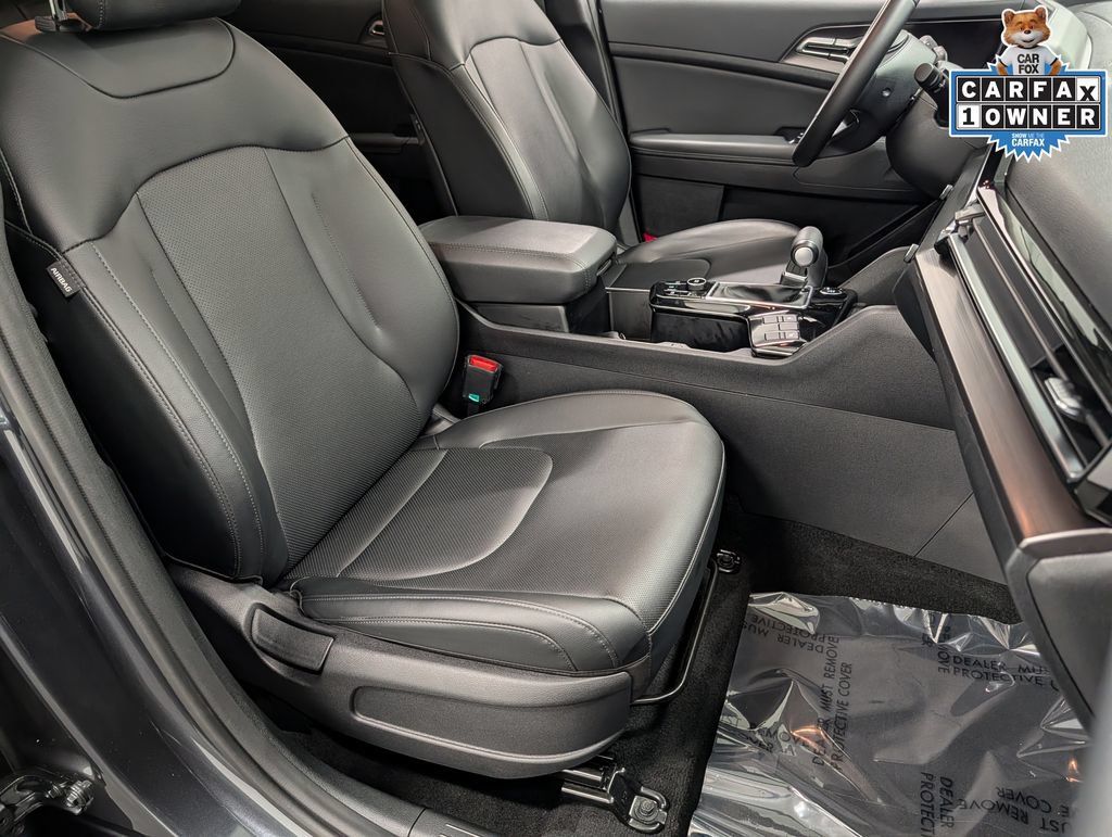 Certified 2023 Kia Sportage EX FWD image 30