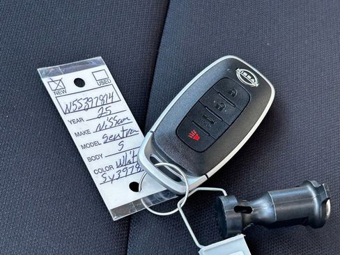 New 2025 Nissan Sentra S image 42