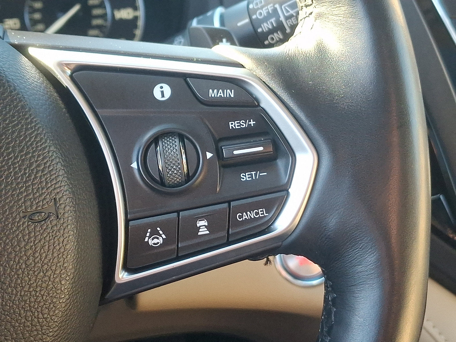 Used 2021 Acura RDX w/ Technology Package AWD/4WD image 24
