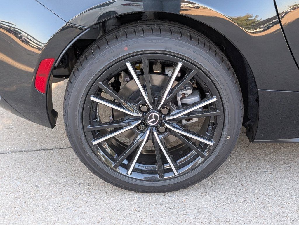 New 2026 MAZDA MX-5 Miata Grand Touring RWD image 3