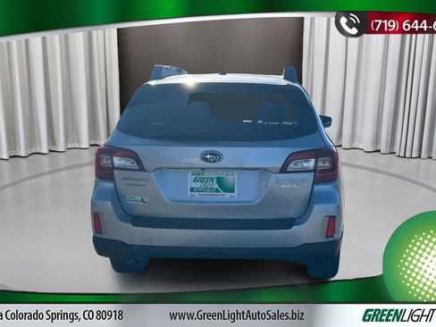 Used 2015 Subaru Outback 2.5i Limited image 4