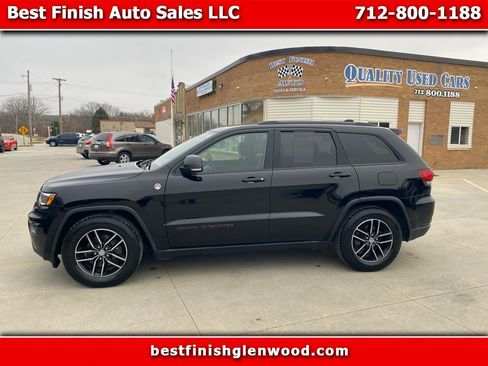 Used 2018 Jeep Grand Cherokee Trailhawk w/ Trailhawk Luxury Group image 1