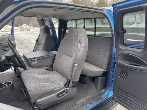 Used 2000 Dodge Ram 1500 Truck ST image 15